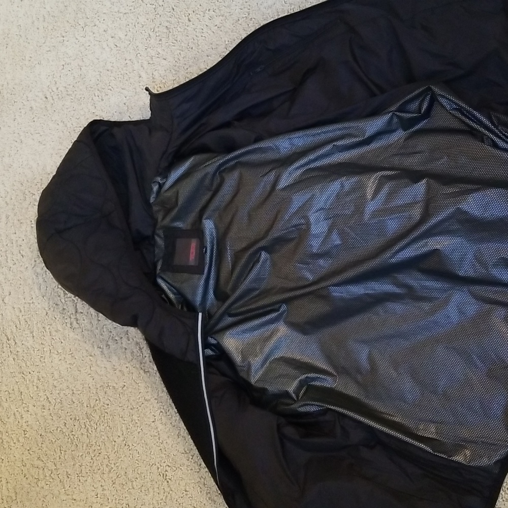 Tumi Puffer/Fleece Jacket Sz XL Available. - Picture 7 of 7